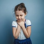Mengatasi Sakit Tenggorokan Pada Anak